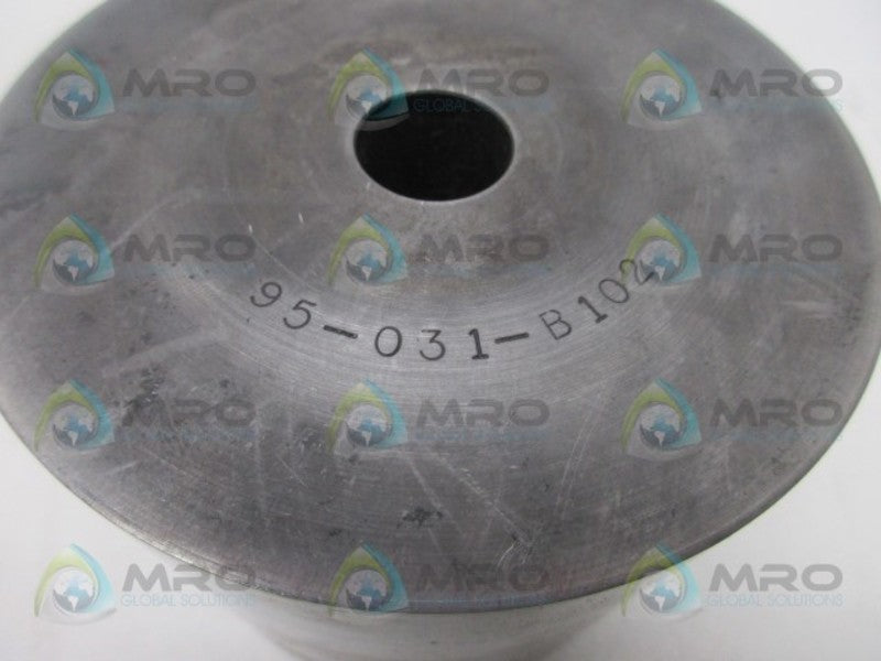 INDUSTRIAL MRO 95-031-B102 COUPLING *USED*