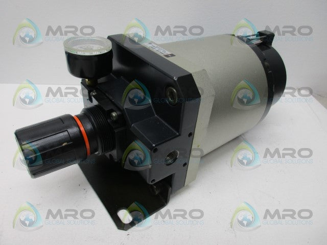 SMC AMR4100-02SE2 AMR REGULATOR *NEW NO BOX*
