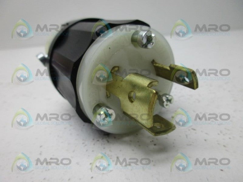 LEVITON 2661 LOCKING PLUG  NSMP