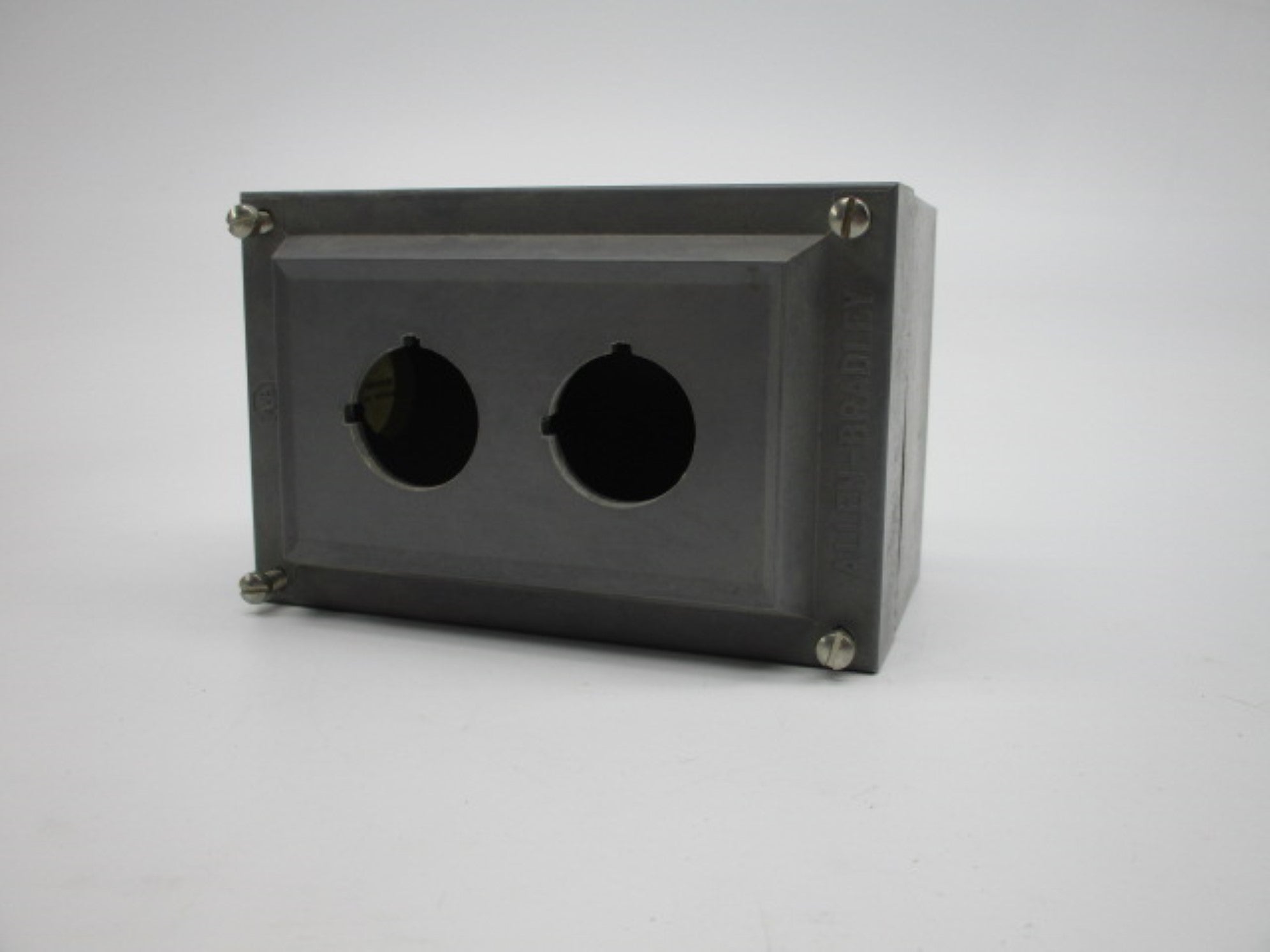 INDUSTRIAL SPARE PART 800H-2HA4R SER. C (AS PICTURED) (BR/YL) NSMP