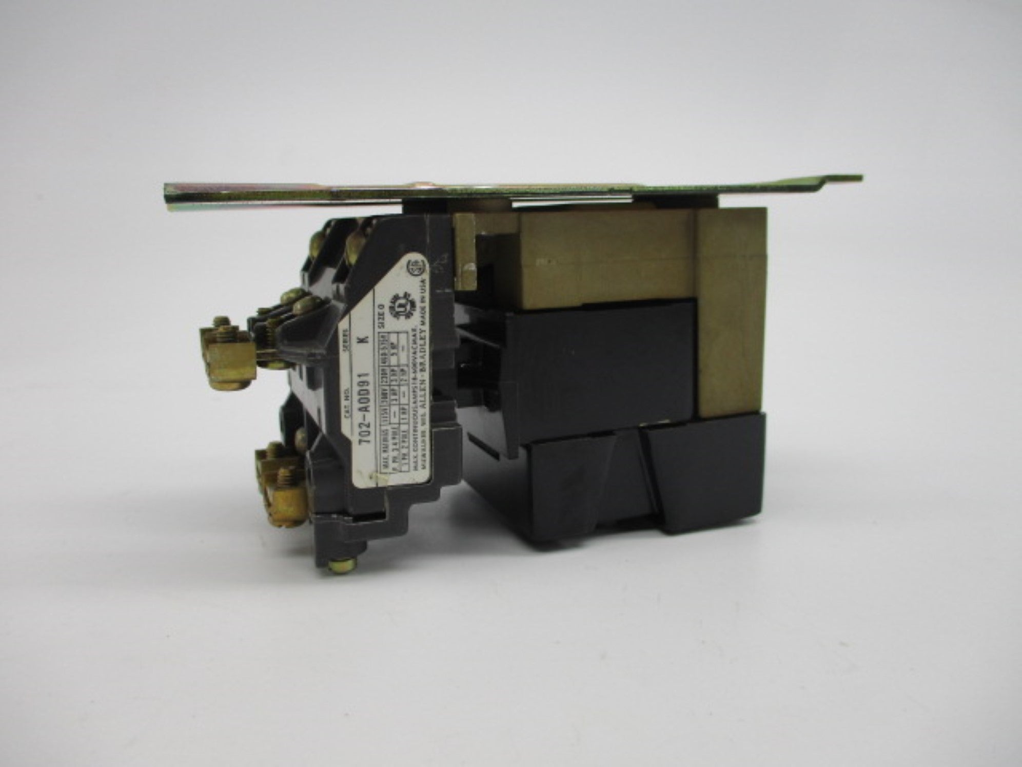 INDUSTRIAL SPARE PART 702-AOD91 SER. K 120V (BR/YL) NSMP