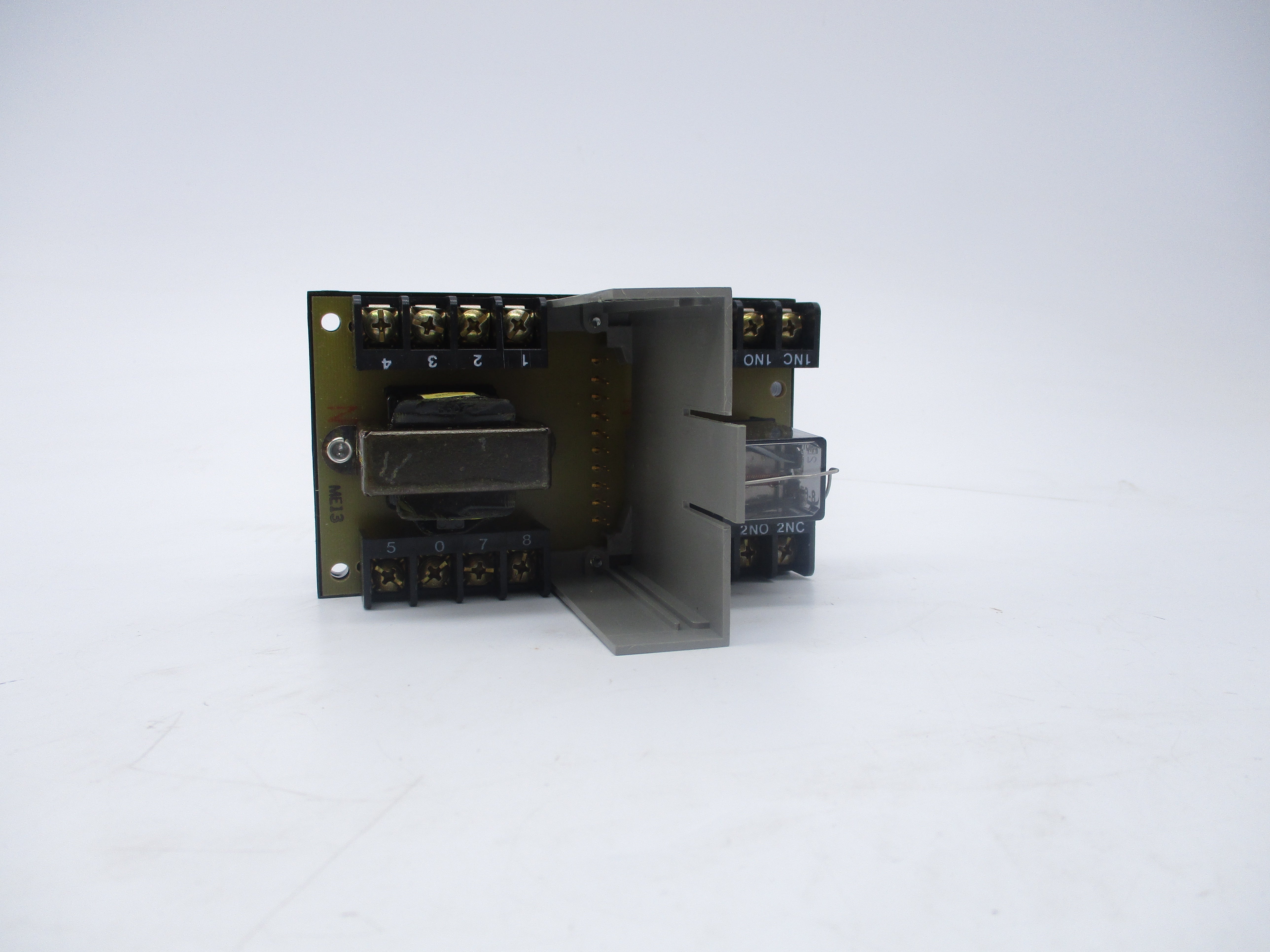 INDUSTRIAL SPARE PART 60-1600B SER. B 120VAC 5A (BR/WH) NSMP