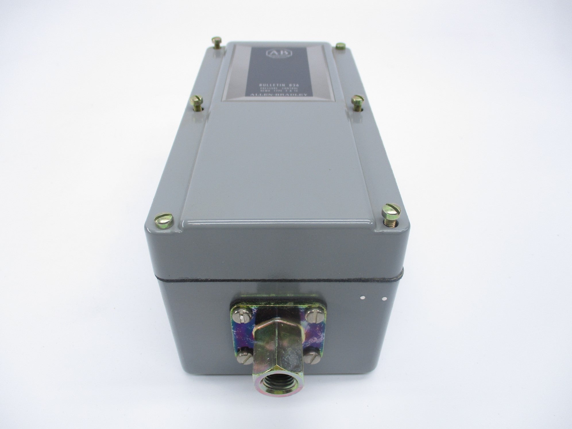 INDUSTRIAL SPARE PART 836-C3J SER. B 600VAC 3A (BR/WH) NSMP