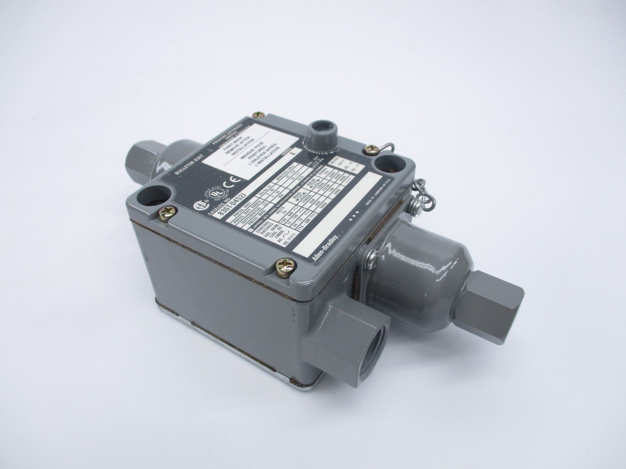 INDUSTRIAL SPARE PART 836T-D452J SER. A 120-600V 60A 5-40PSI (BR/WH) NSMP