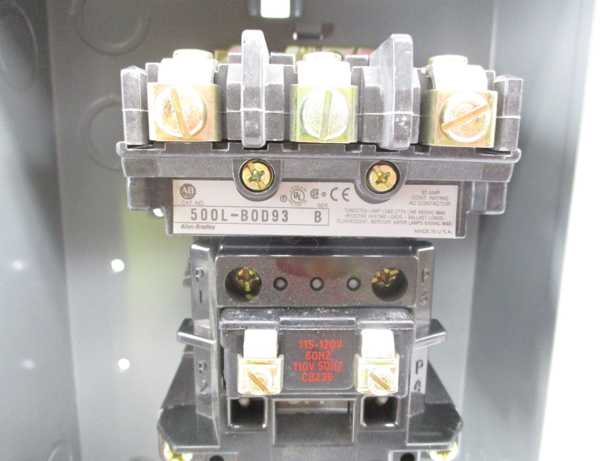 ALLEN BRADLEY 500L-BOD93 SER. B 110/115-120V (AS PICTURED) NSNP