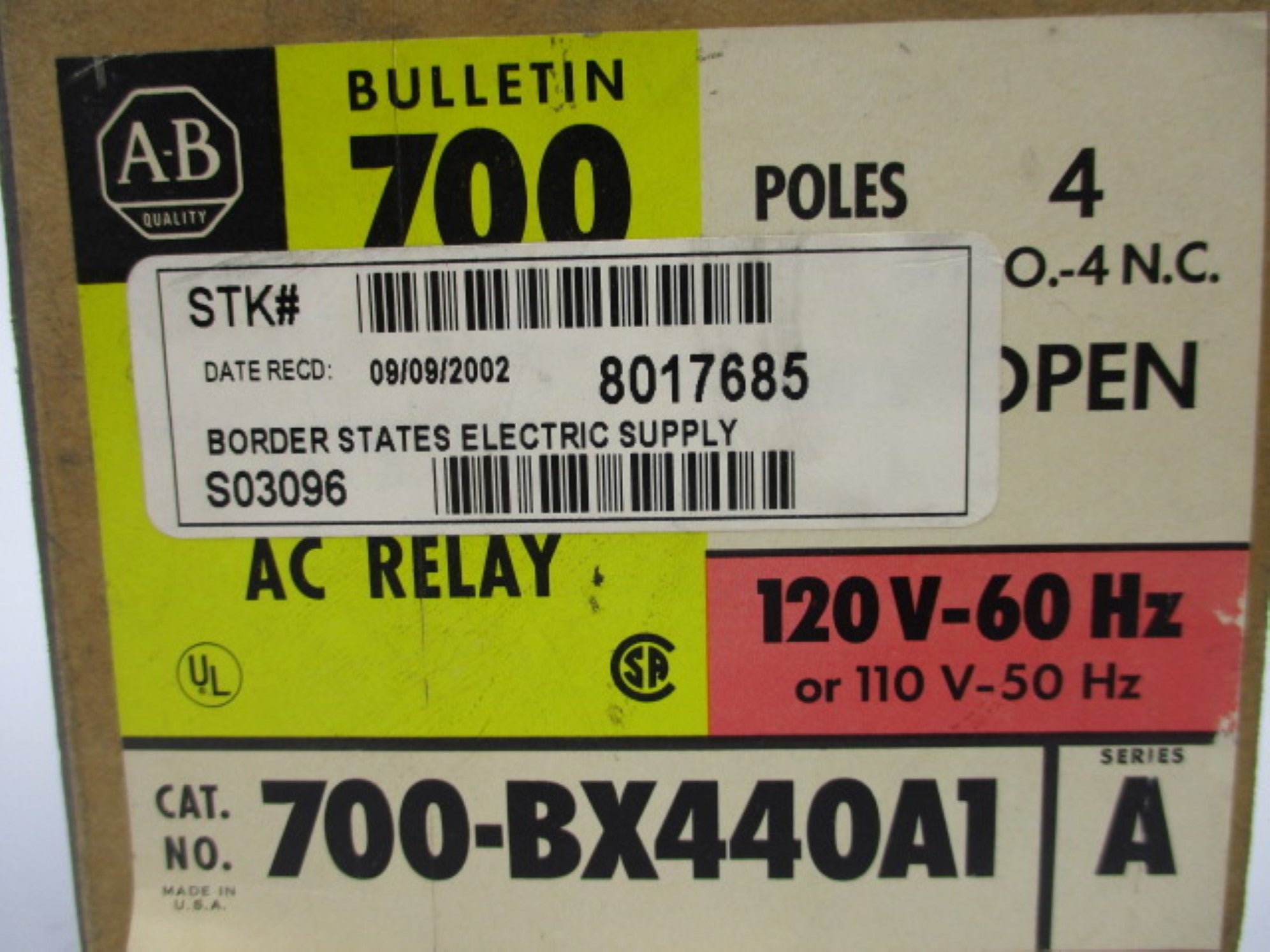ALLEN BRADLEY 700-BX440A1 SER. A 120V (BR/YL) NSMP