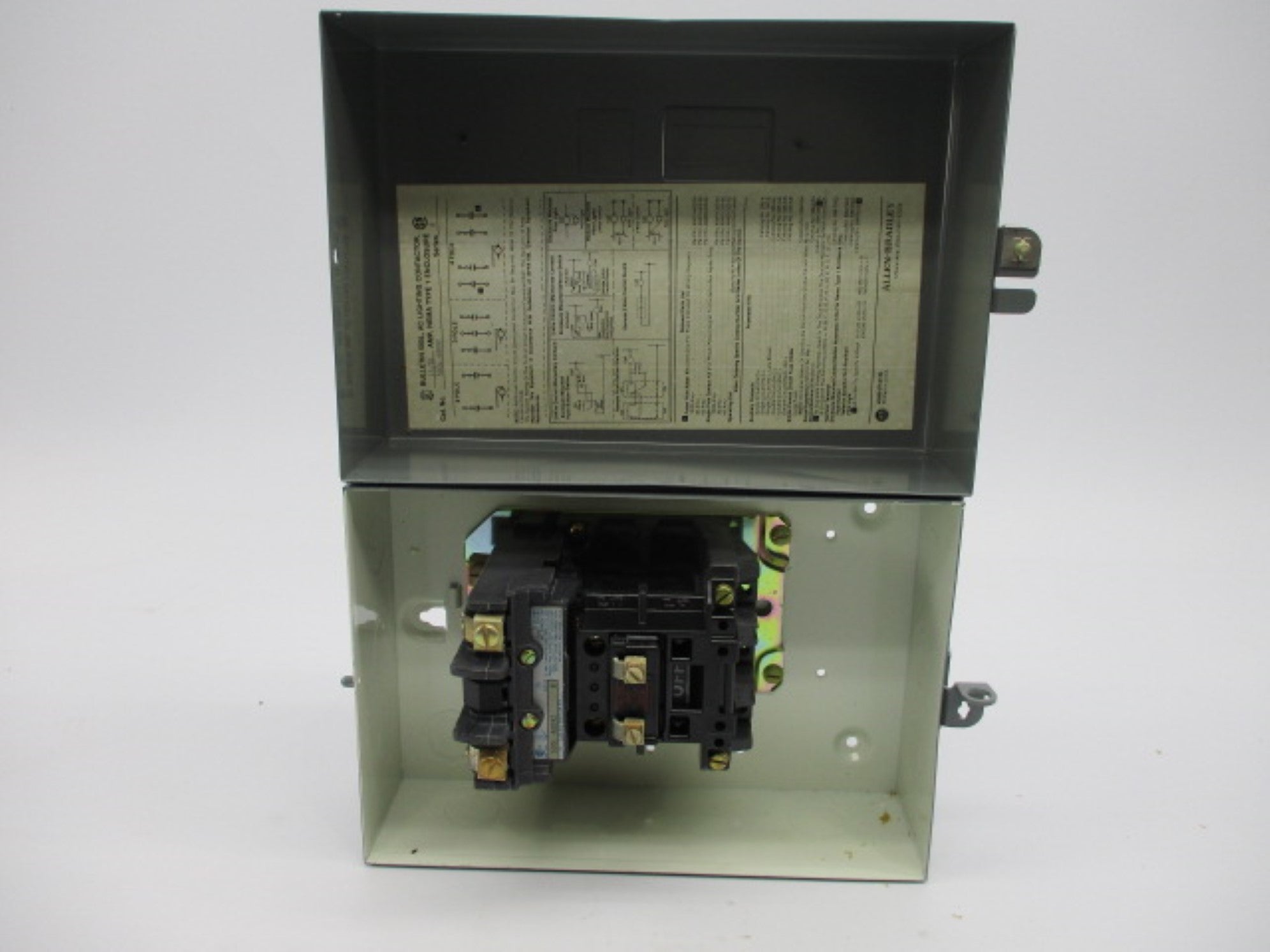 INDUSTRIAL SPARE PART 500L-AAD92 SER. B 120V (BR/YL) NSMP