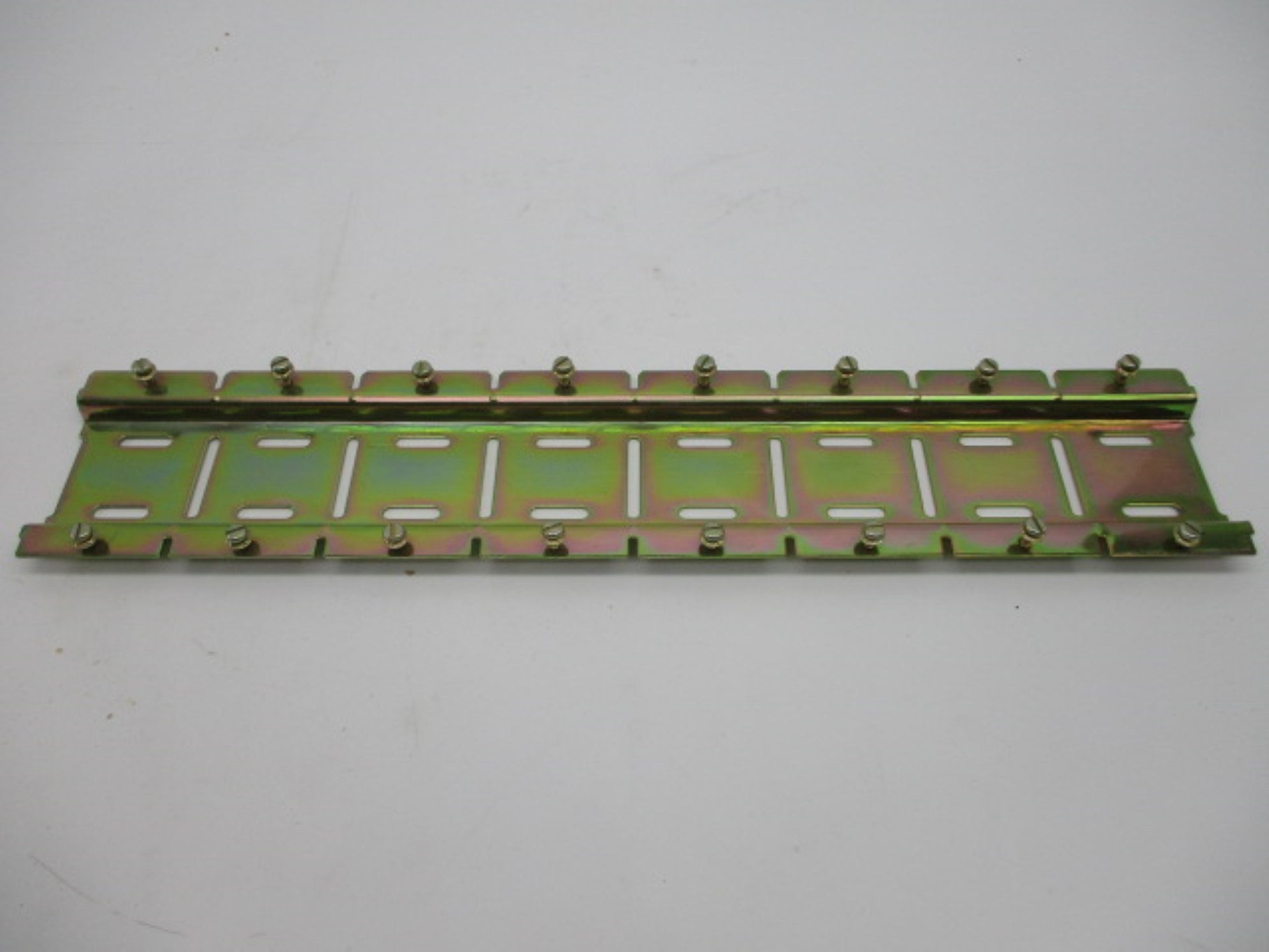 INDUSTRIAL SPARE PART 700-MP8 SER. A (BR/YL) NSMP