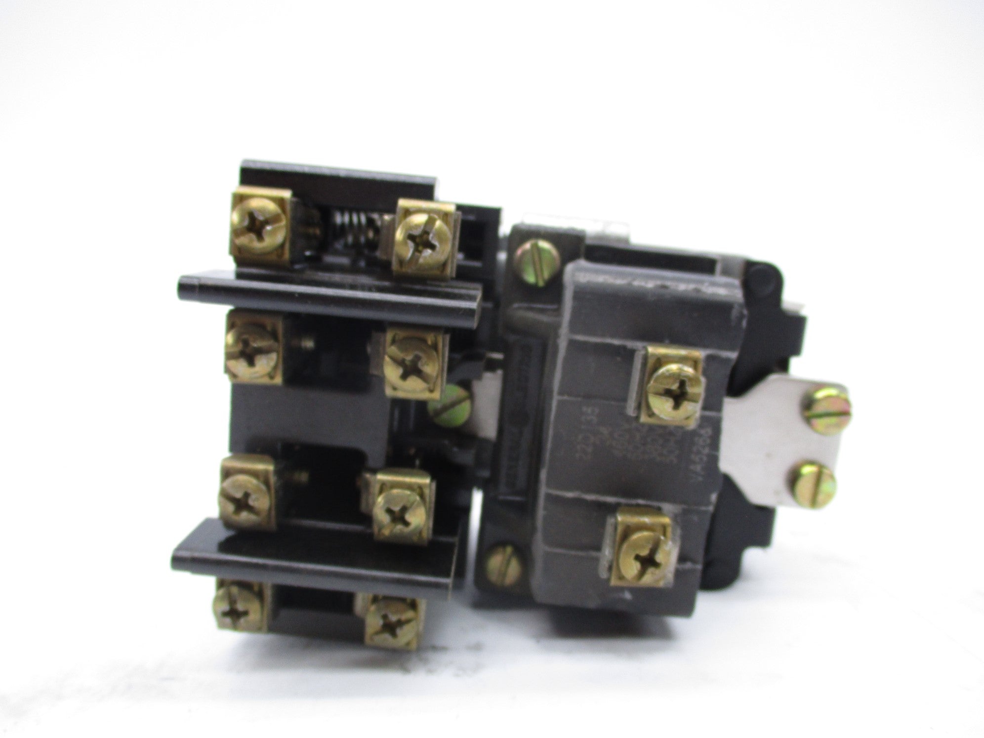 GENERAL ELECTRIC CR2810A14AT4 10A 460V NSMP