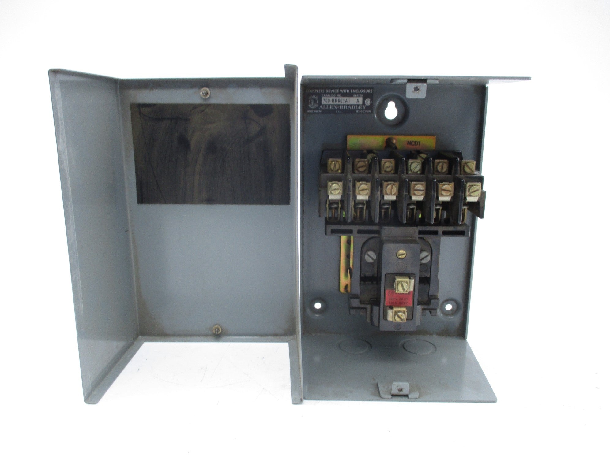 ALLEN BRADLEY 700-BR601A1 SER. A 120V NSNP