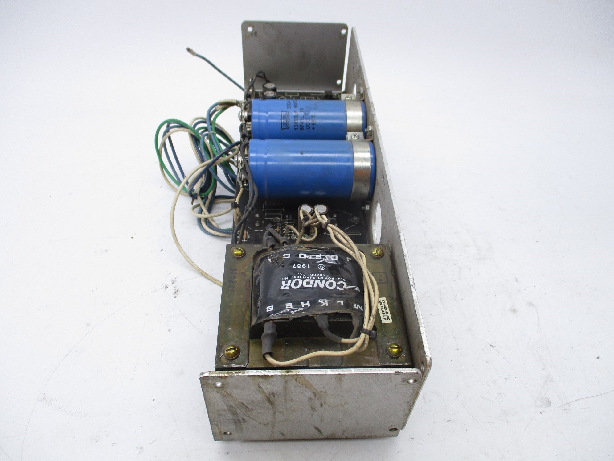 CONDOR F24-12-A+ 240V 3.0A UNMP
