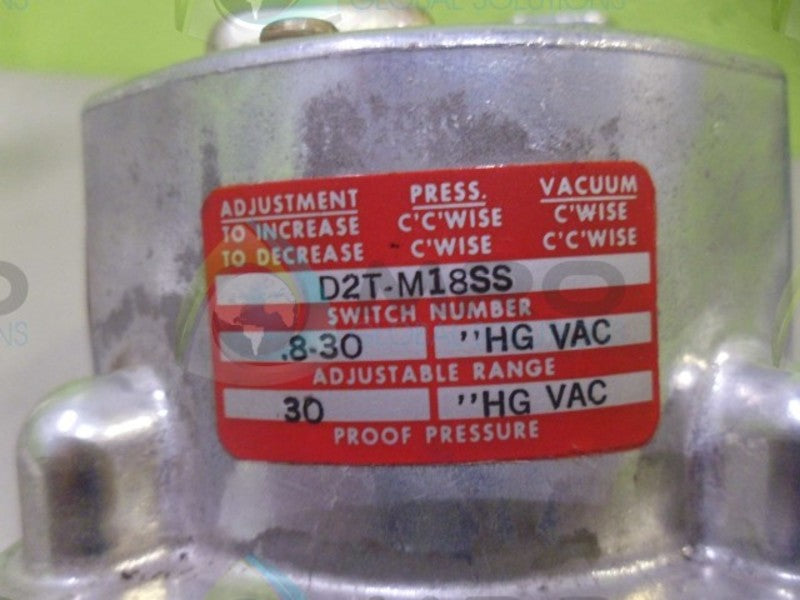 BARKSDALE D2T-M18SS PRESSURE SWITCH *NEW NO BOX*