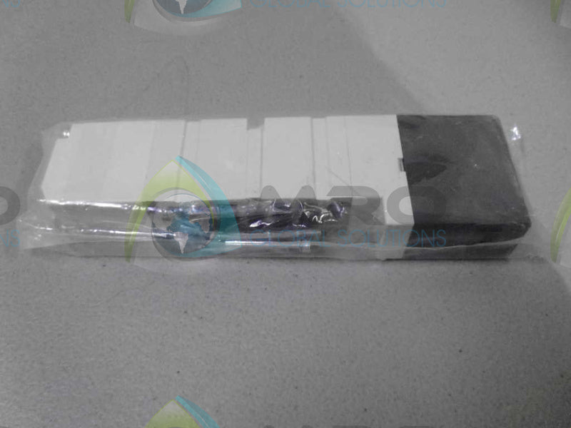 SMC VQ4400-5W * NEW IN FACTORY BAG *
