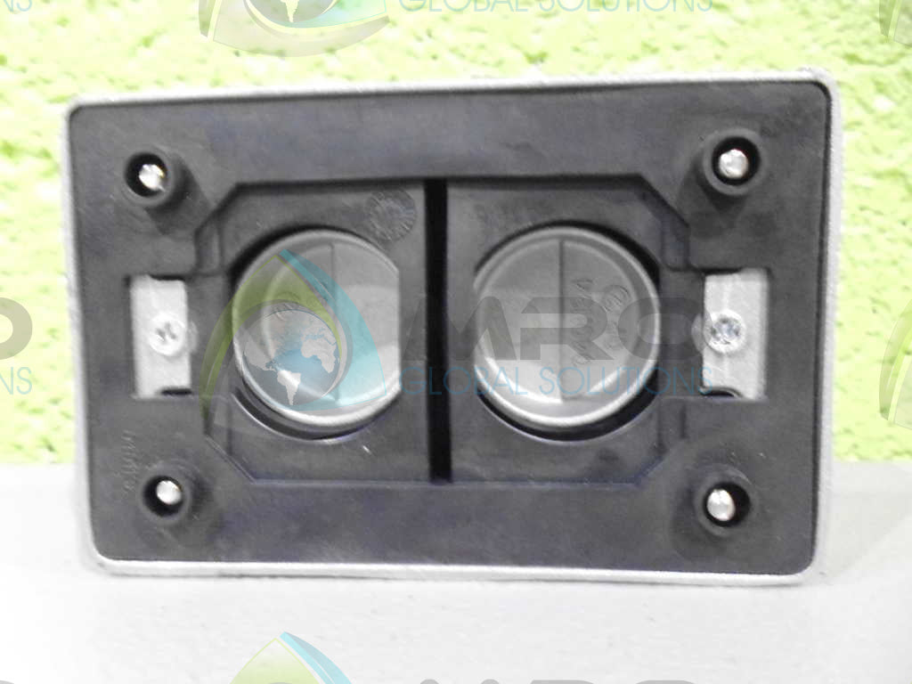 CROUSE-HINDS 4.058.358 OTHER *NEW NO BOX*