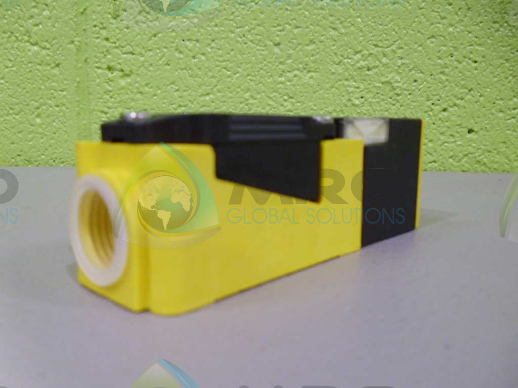 TURCK Ni20-CP40-VP4X2/S10 INDUCTIVE SENSOR *NEW NO BOX*