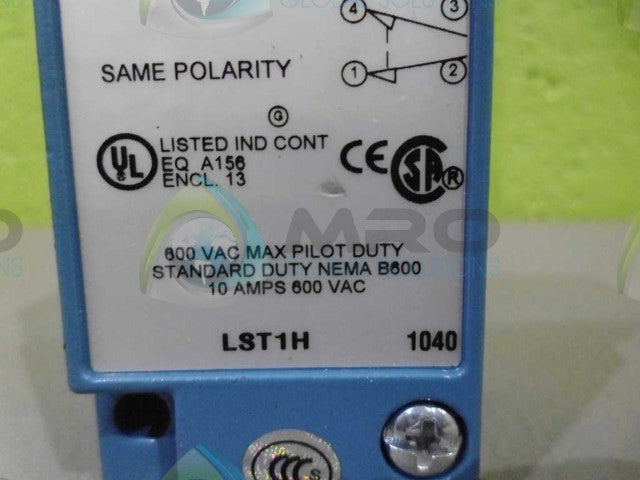 HONEYWELL LST1H LIMIT SWITCH *NEW NO BOX*