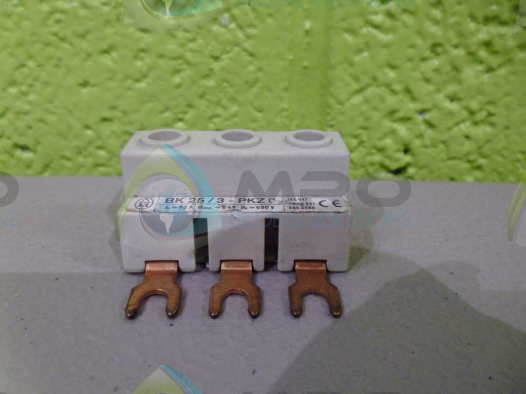 LOT OF 11 MOELLER BK 25/3-PKZ FEEDER TERMINAL *USED*