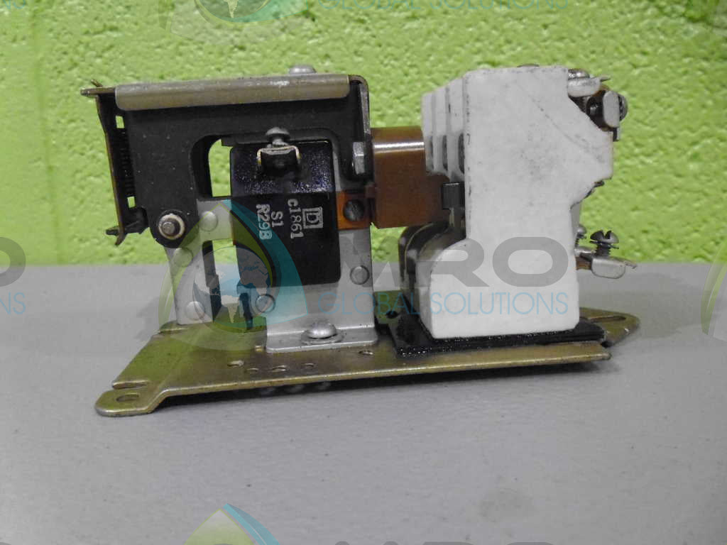 SQUARE D 8501-BR0-30 MACHINCE TOOL RELAY *USED*