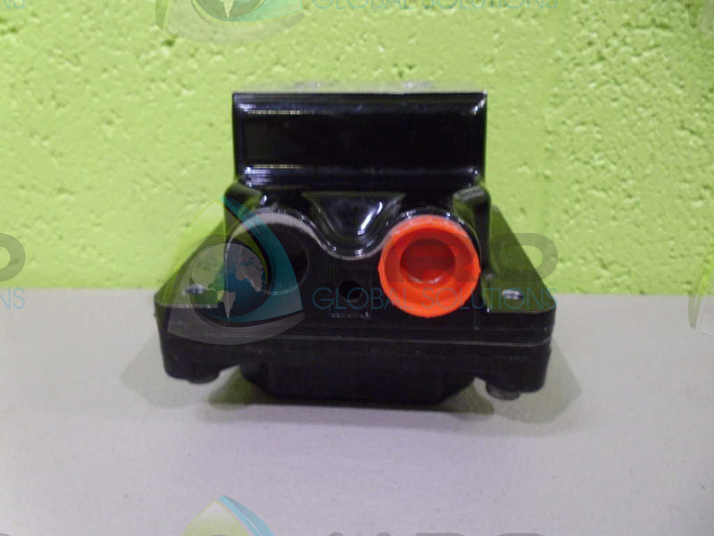 FLOWSERVE 20E39SXZ1120A PROXIMITY SENSOR *NEW NO BOX*