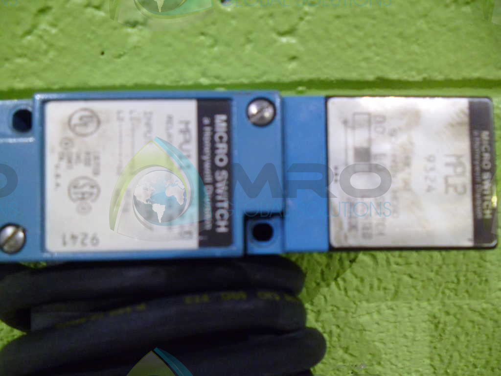 HONEYWELL MPV11 MICROSWITCH W/ MPL2 *USED*