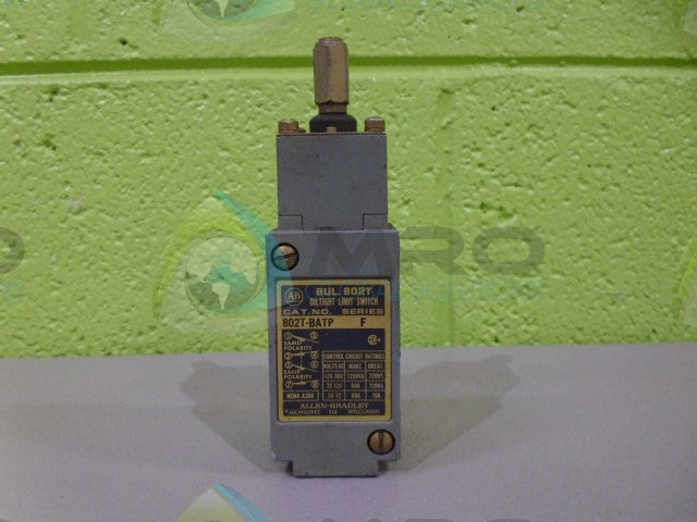 ALLEN BRADLEY 802T-BATP LIMIT SWITCH *USED*