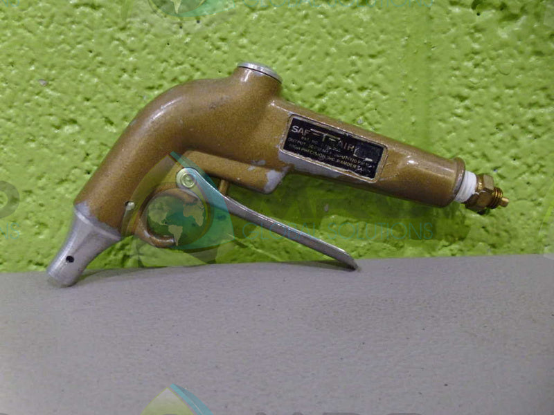 SAF-T-AIR MODEL 1-B BLOW GUN *USED*