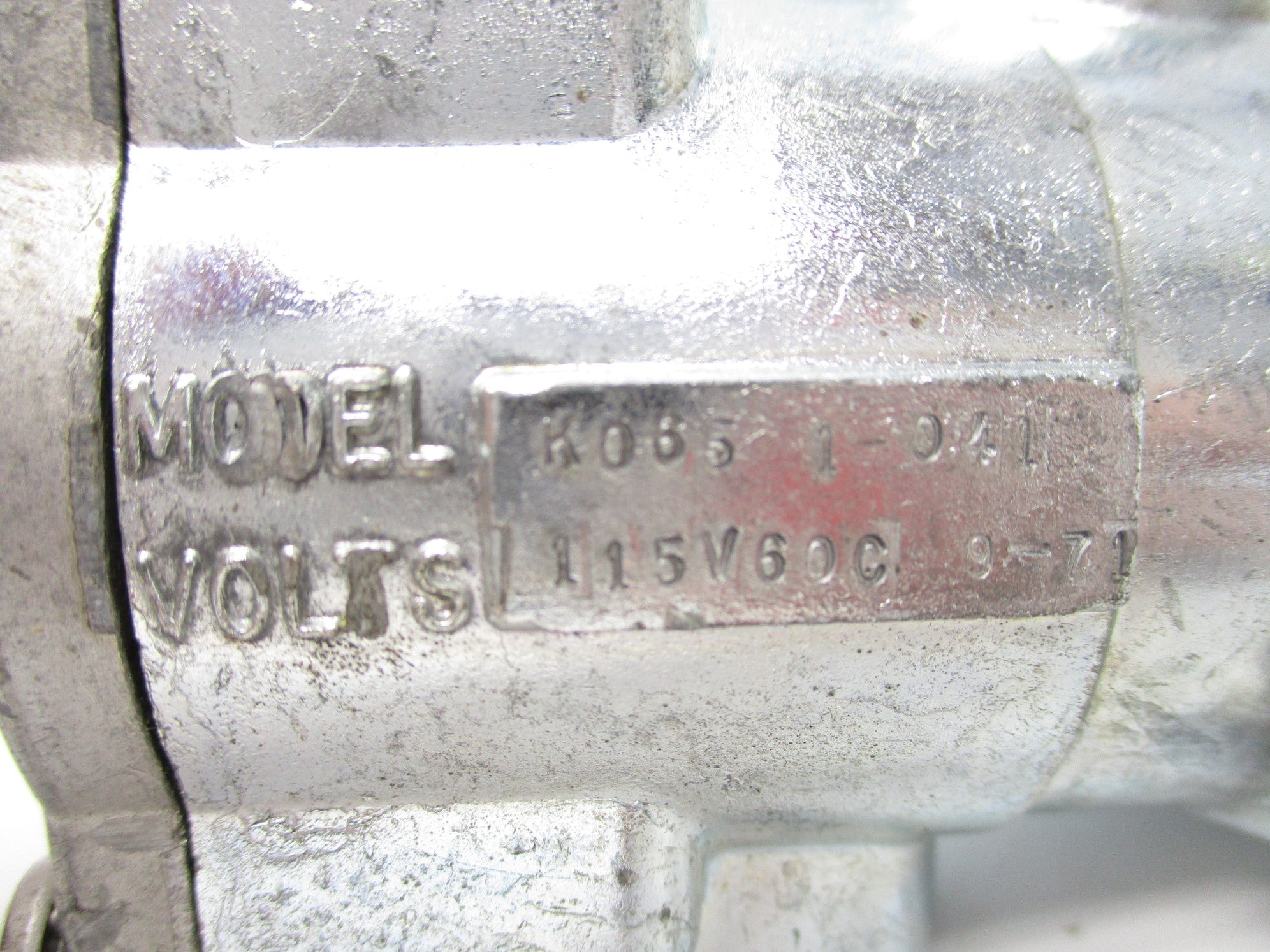 SCHRADER BELLOWS K0651041 115V UNMP