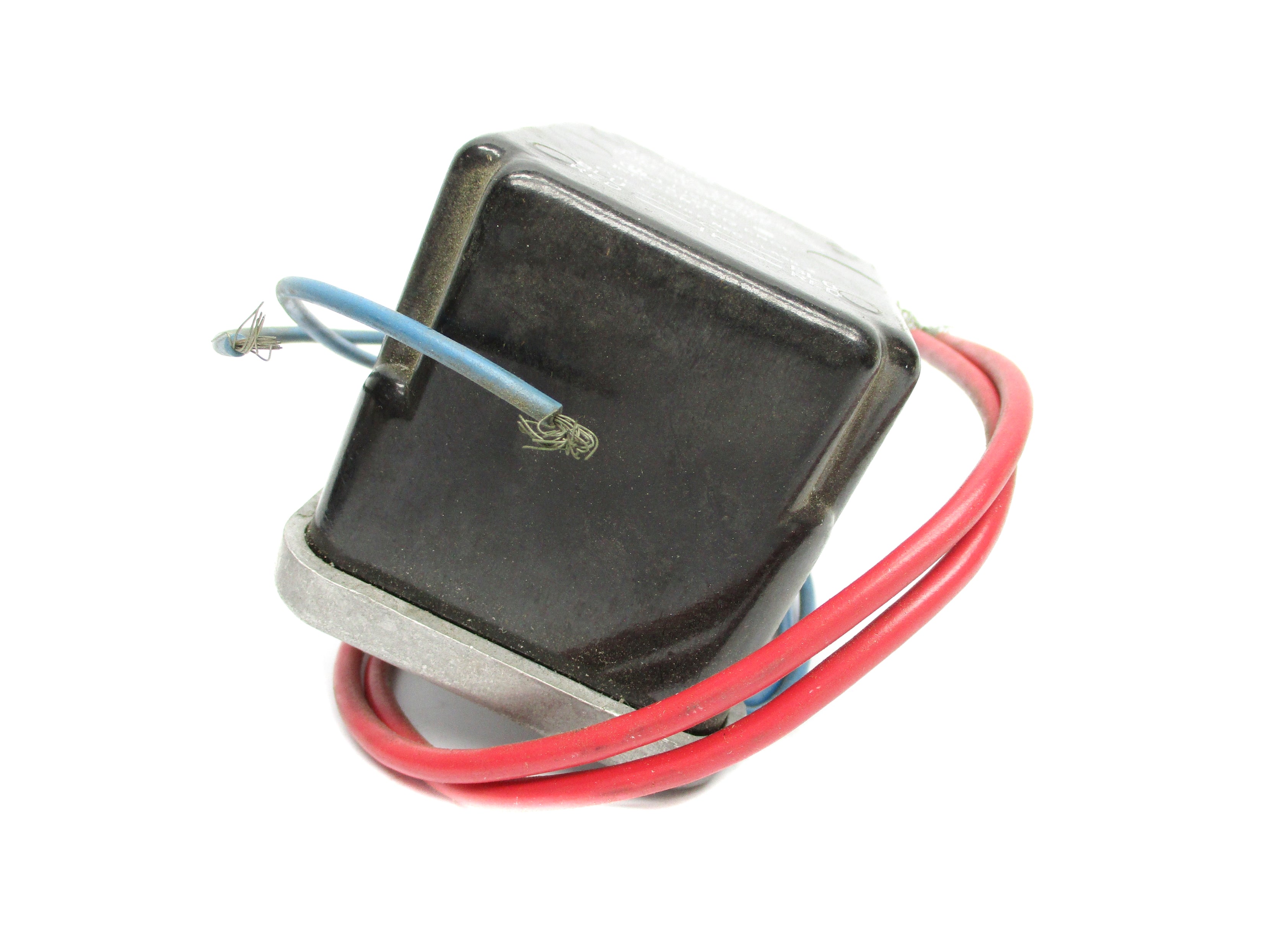 ESSEX 129515-3180Z 18A 250V UNMP