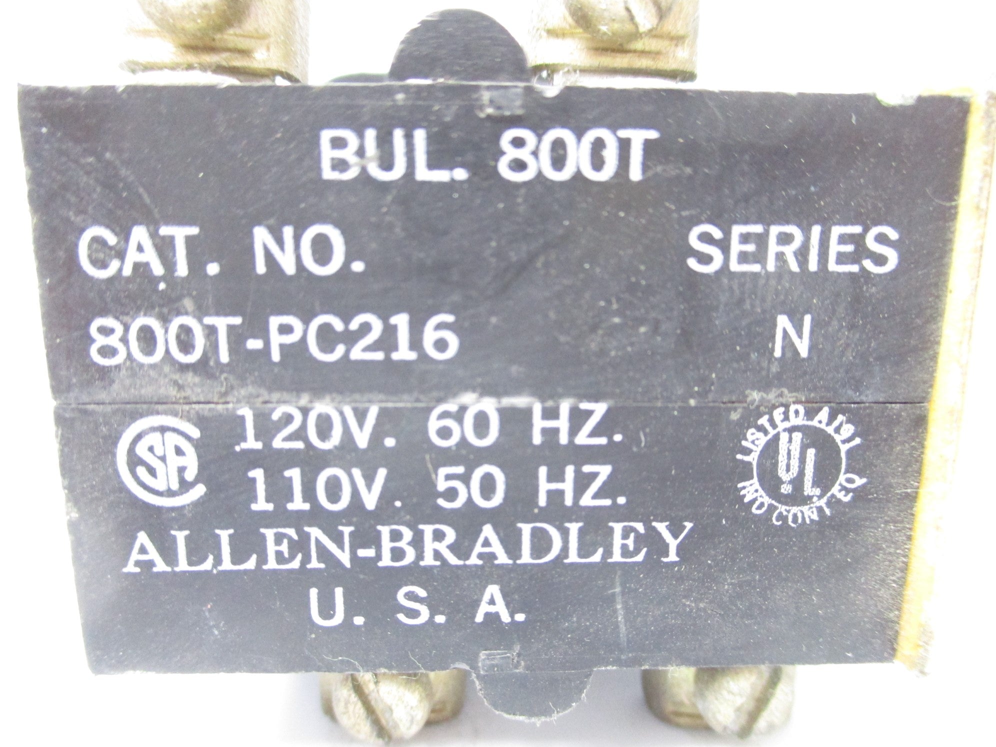 ALLEN BRADLEY 800T-PC216 SER. N UNMP
