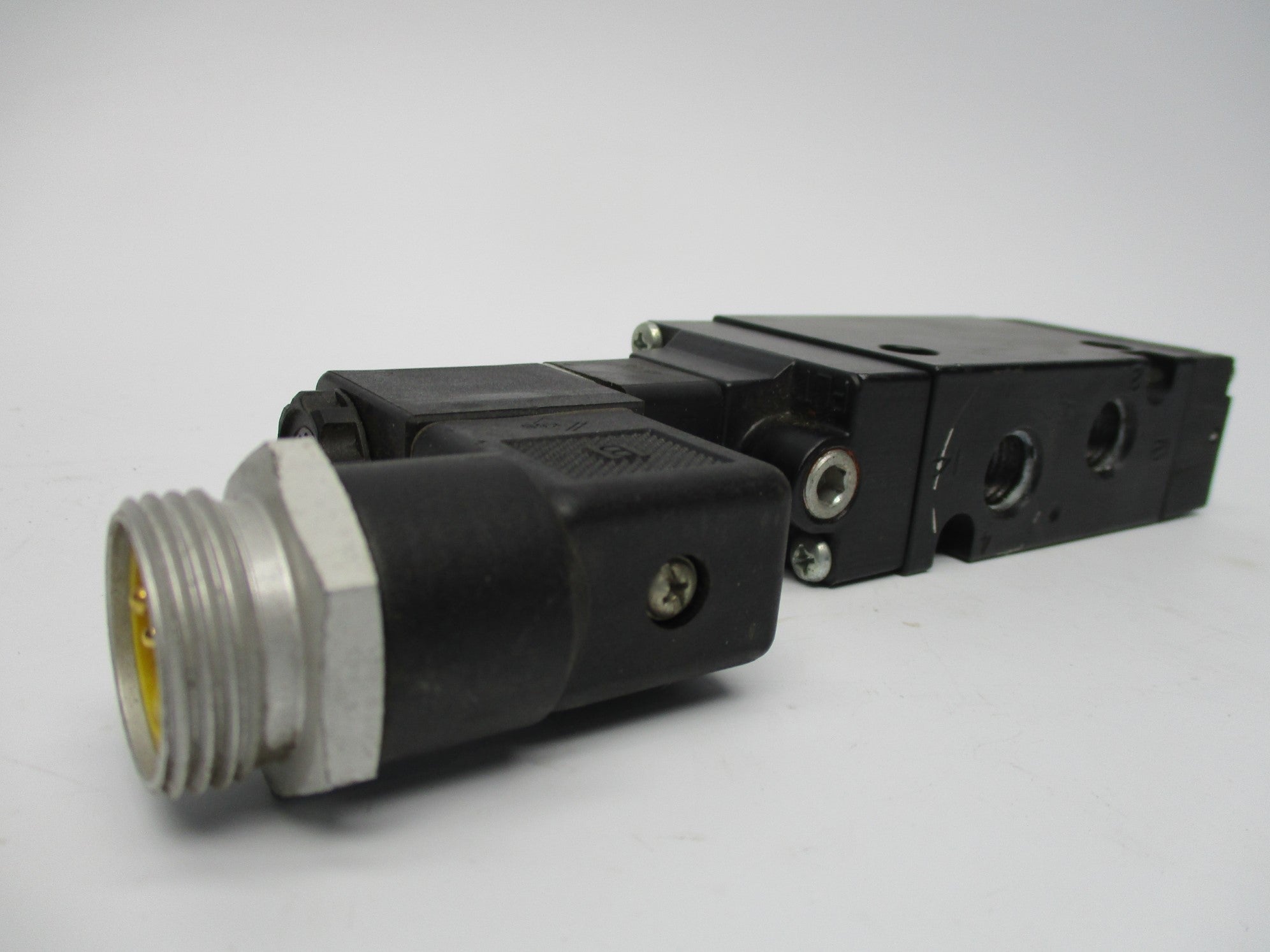 PARKER B511ACD53C 120V 150PSI UNMP