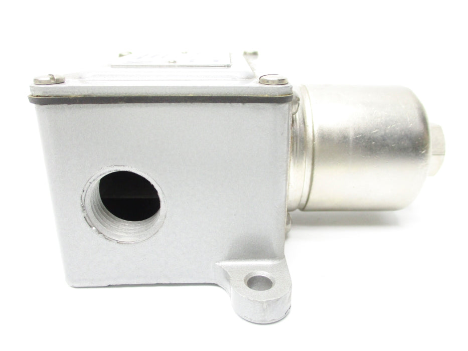 UNITED CONVEYOR 353302-1 20PSI UNMP