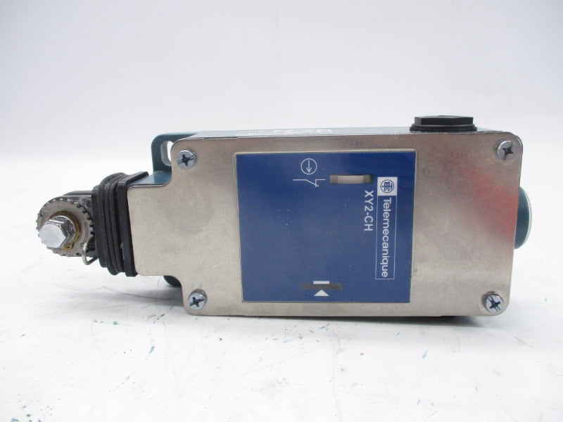 TELEMECANIQUE XY2CH33010 240V 3A NSMP