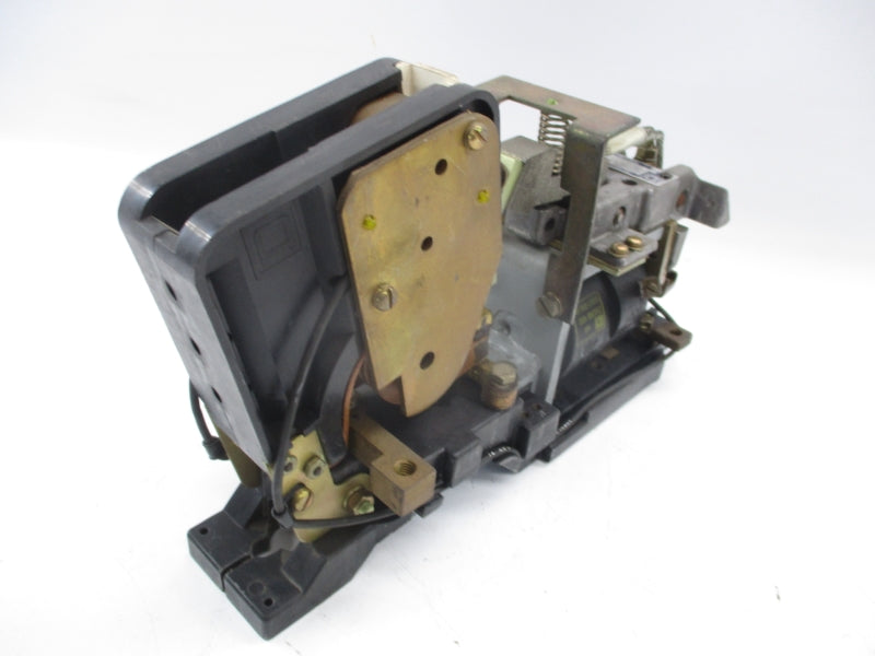 SQUARE D 7004ME03 SER. A 230/240VDC 100A NSNP