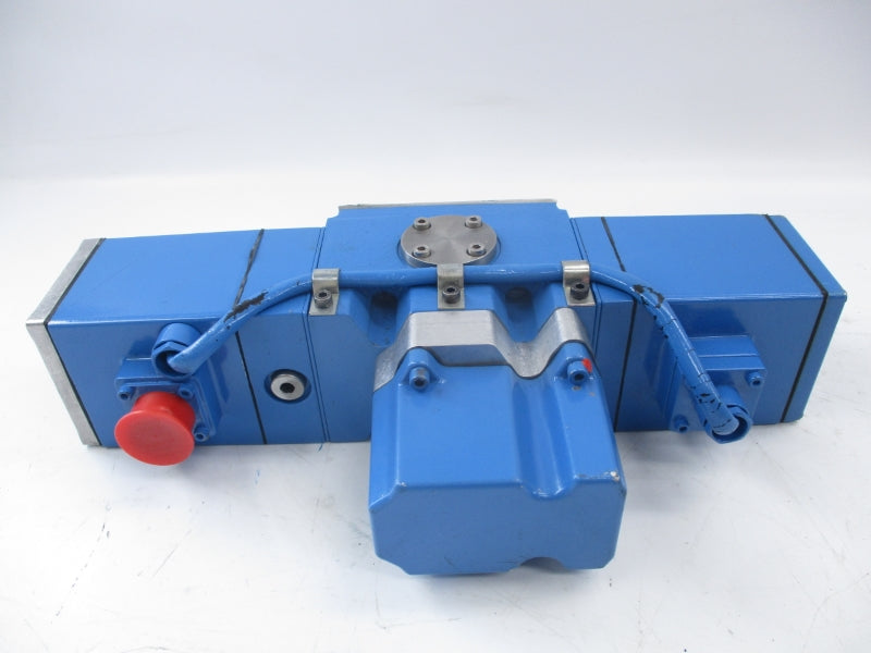 MOOG D656-746 P30JB3AJV050N 15VDC NSNP