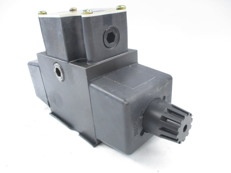 PARKER D3W4CNYC56 110-120V .79-.93A 1500-5000PSI NSNP