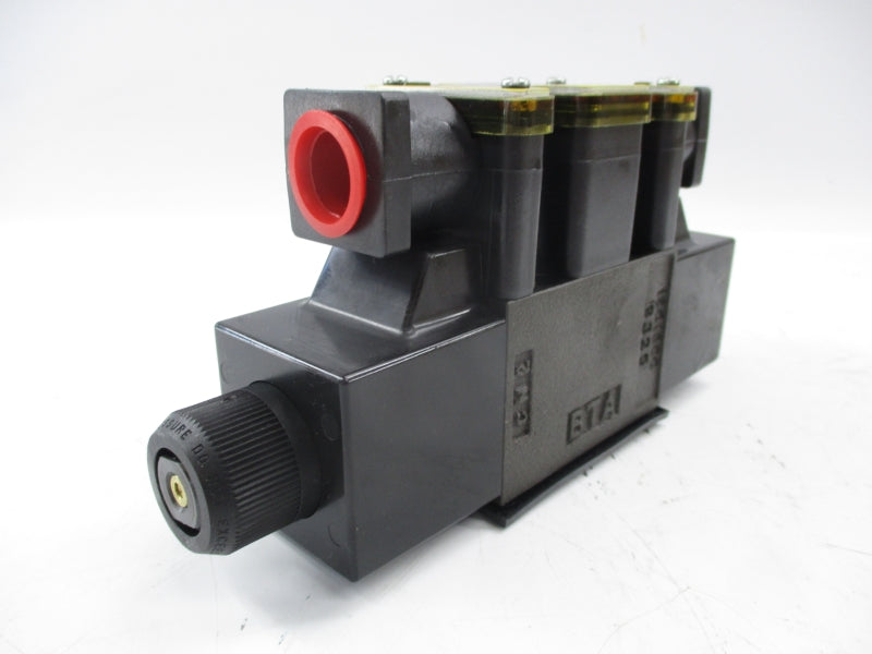 PARKER D1VW001CNYGF5 110/120V .46/.52A 5000PSI NSMP