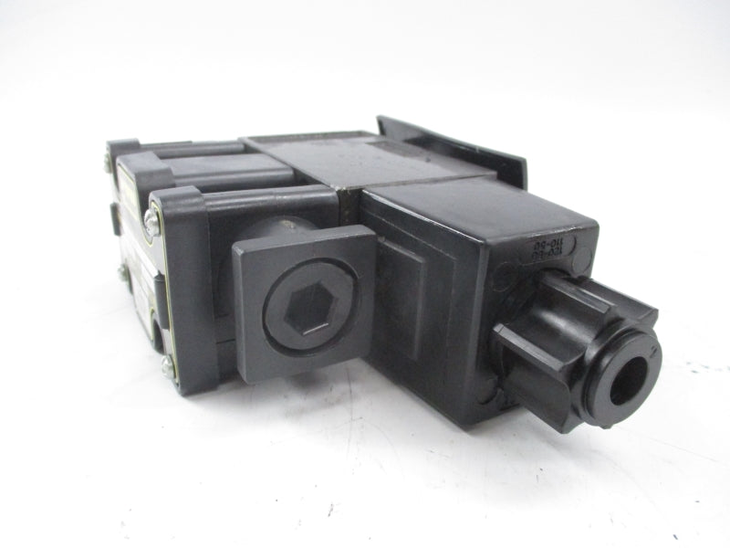 PARKER D1VW20HNYCF-75 110/120V .46/.52A 5000PSI NSMP