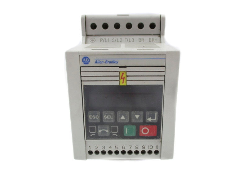ALLEN BRADLEY 160-BA04NSF1P1 SER. C F/W 7.03 380-460V 4.6A UNMP