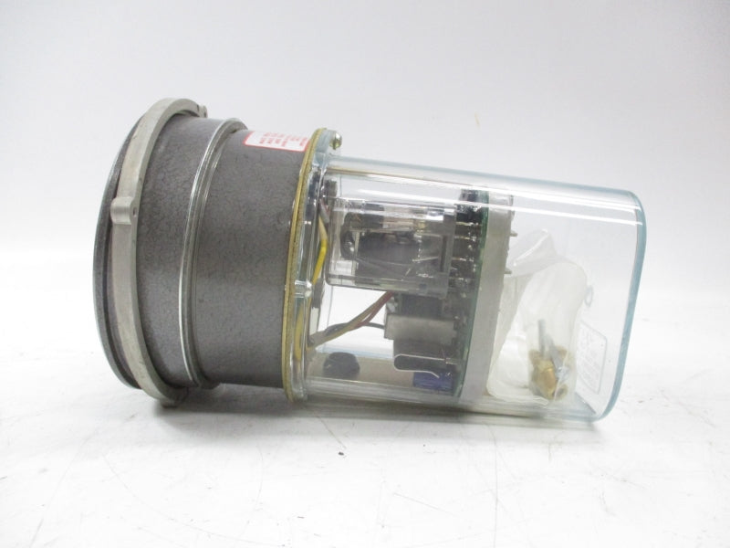 DWYER 3002C 25PSI 0-2" NSMP