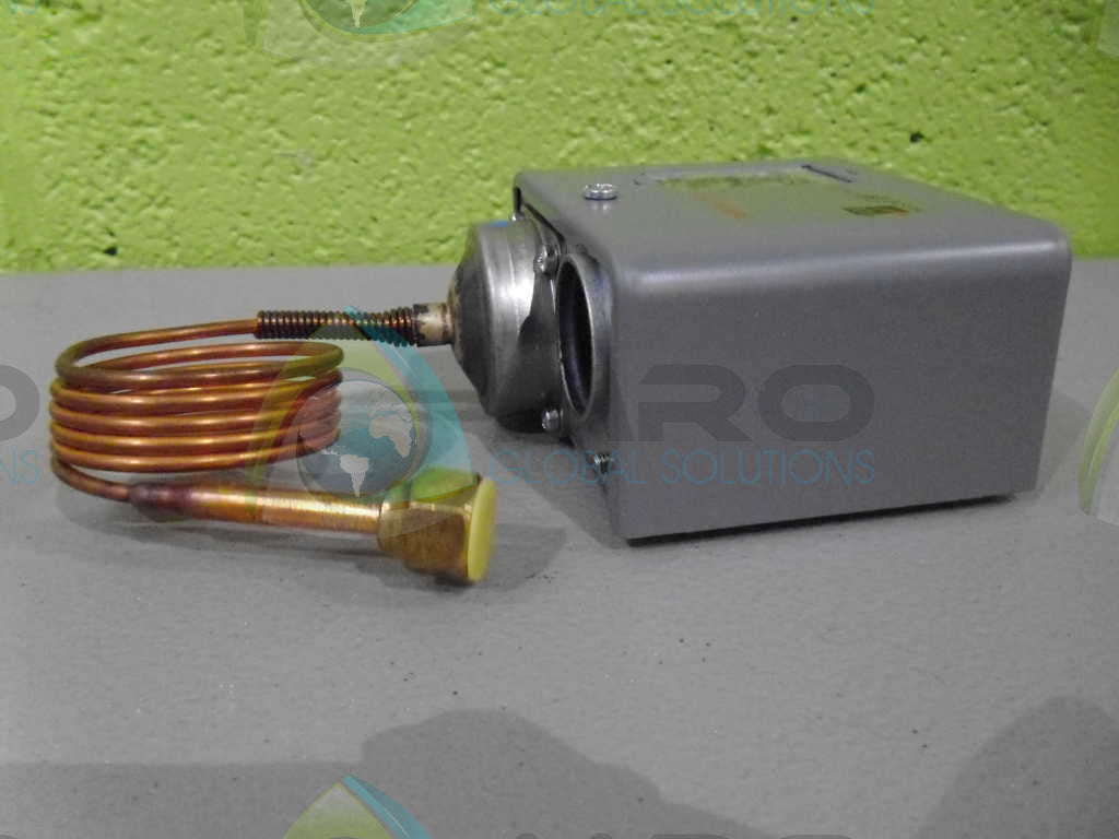 JOHNSON P72AA-1C PRESSURE CONTROL *NEW IN BOX*
