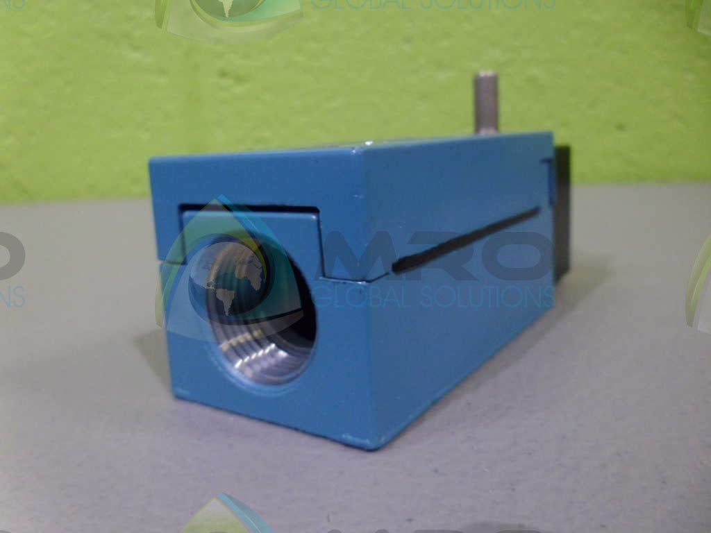 MICROSWITCH LSYMB2D SWITCH *NEW NO BOX*