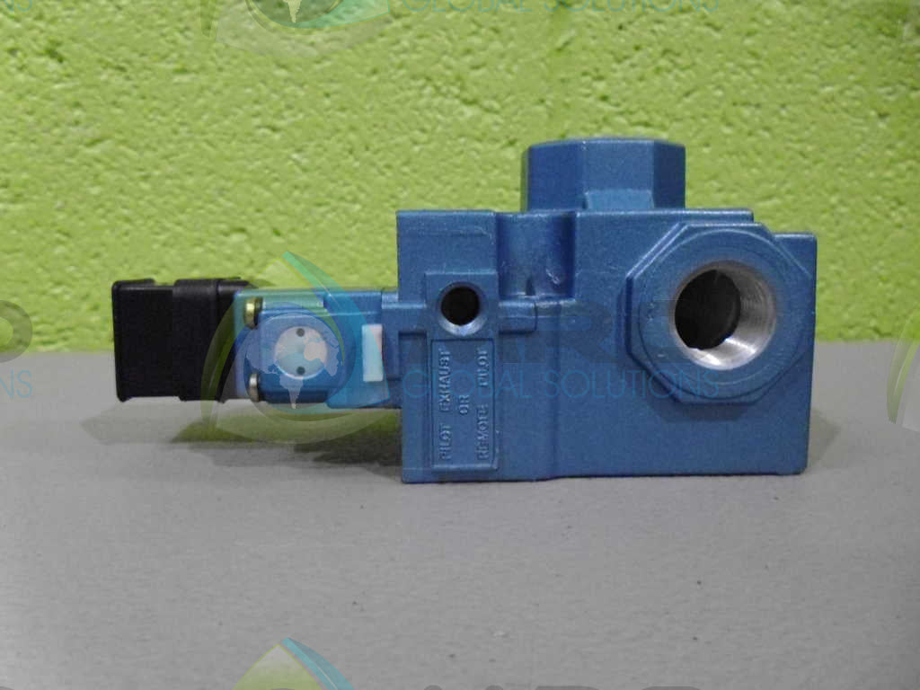MAC 56C-33-611JJ VALVE *NEW NO BOX*