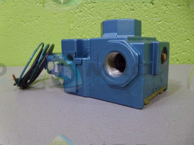 MAC 56C-33-501HA VALVE *NEW NO BOX*