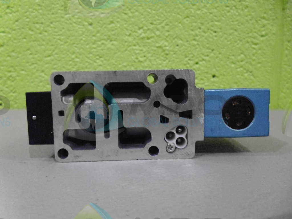 MAC 6211C-000-PM-501DA VALVE *NEW IN BOX*