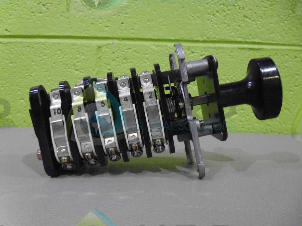 GENERAL ELECTRIC 6478524G1X2 SWITCH *USED*