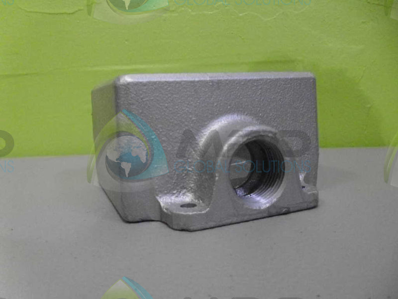 COOPER FD32 DEVICE BOX *NEW IN BOX*