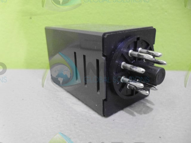 IDEC GT3W-A66 TIMER *NEW IN BOX*
