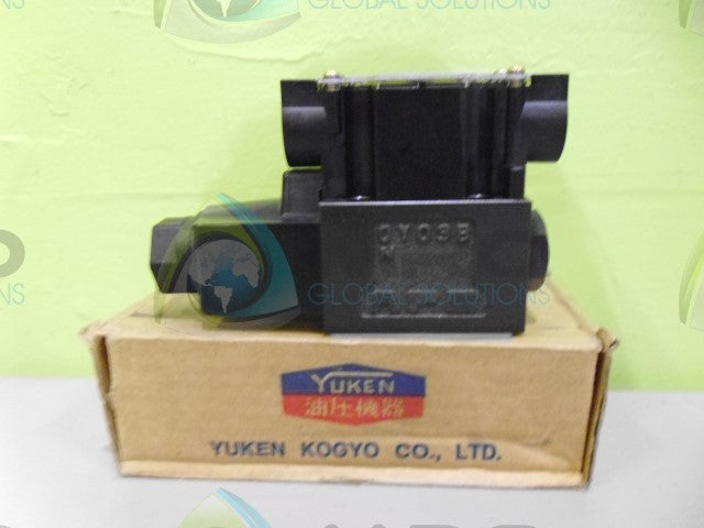 YUKEN DSG-01-2B2-A100-60400 VALVE *NEW IN BOX*