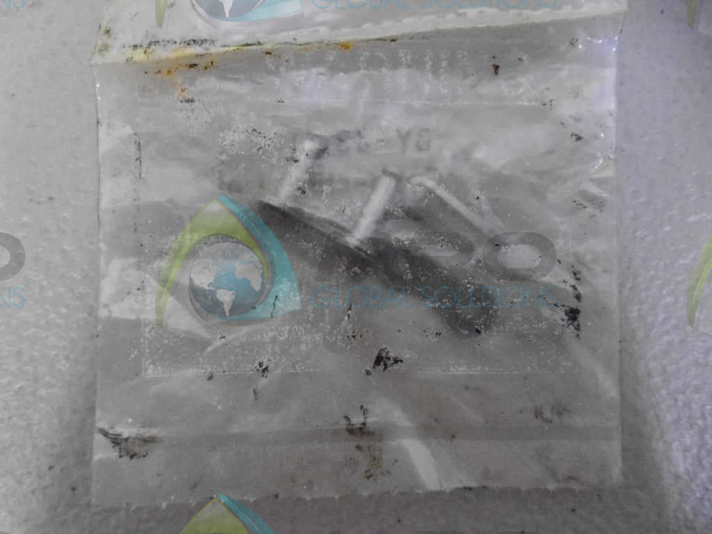 CONNECTING LINK RC4 *NEW IN ORIGINAL PACKAGE*