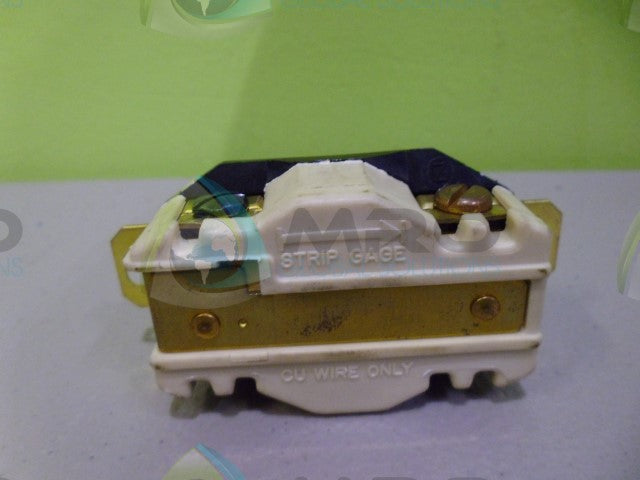 HUBBELL 20A.250V30 *USED*